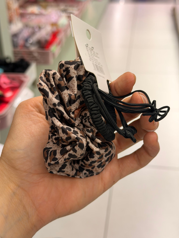 کش مو وارداتی اعلا 100طرح(تکعمده)